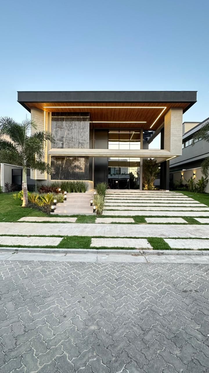 Casa de Condomínio de 6 quartos, 360m² no bairro Cidade Alpha, em Eusébio | Eu Corretor