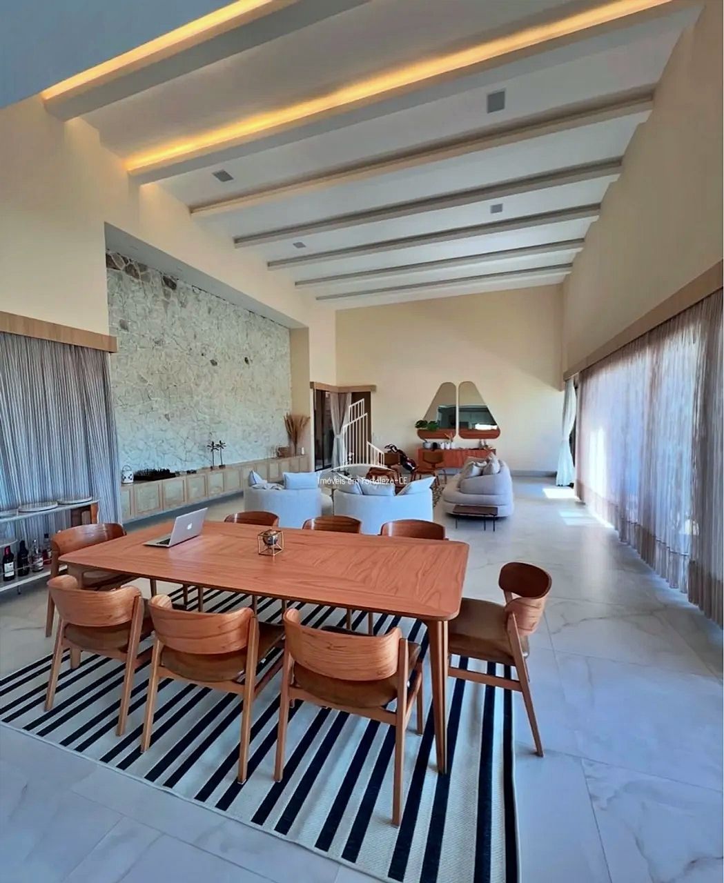 Casa de 4 quartos, 339m² no bairro PRAINHA, em Aquiraz | Eu Corretor
