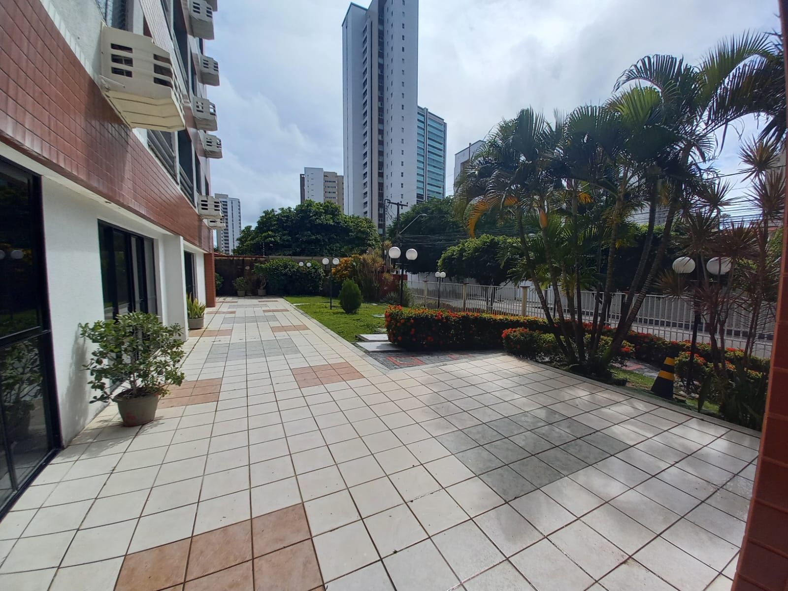 Apartamento de 3 quartos, 65m² no bairro Patriolino Ribeiro, em Fortaleza | Eu Corretor