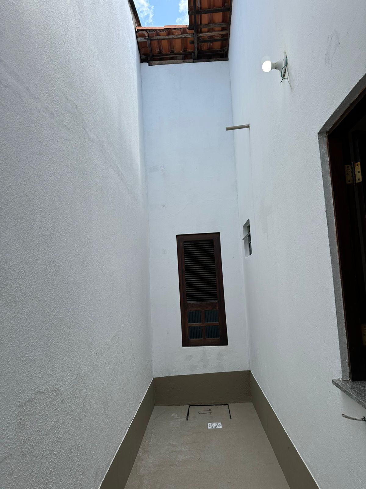 Casa de Condomínio para alugar com 3 quartos, 160m² - Foto 11