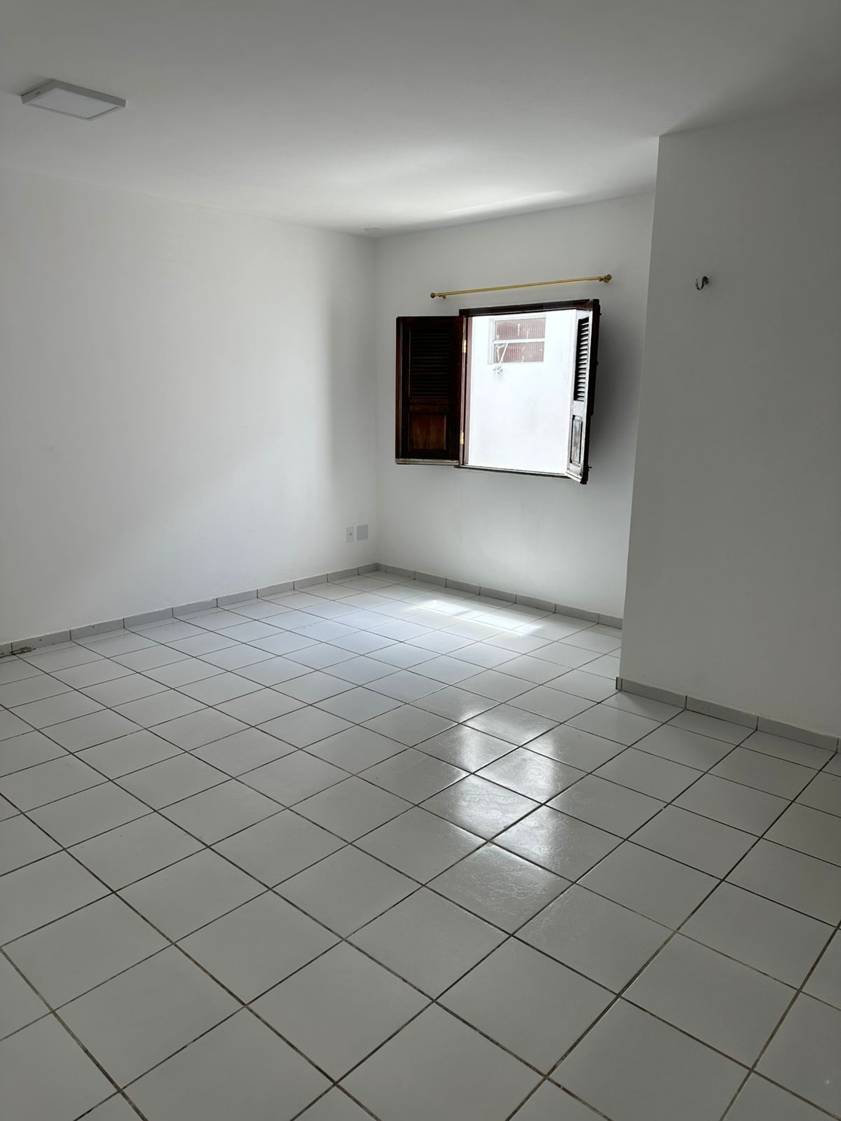 Casa de Condomínio para alugar com 3 quartos, 160m² - Foto 10