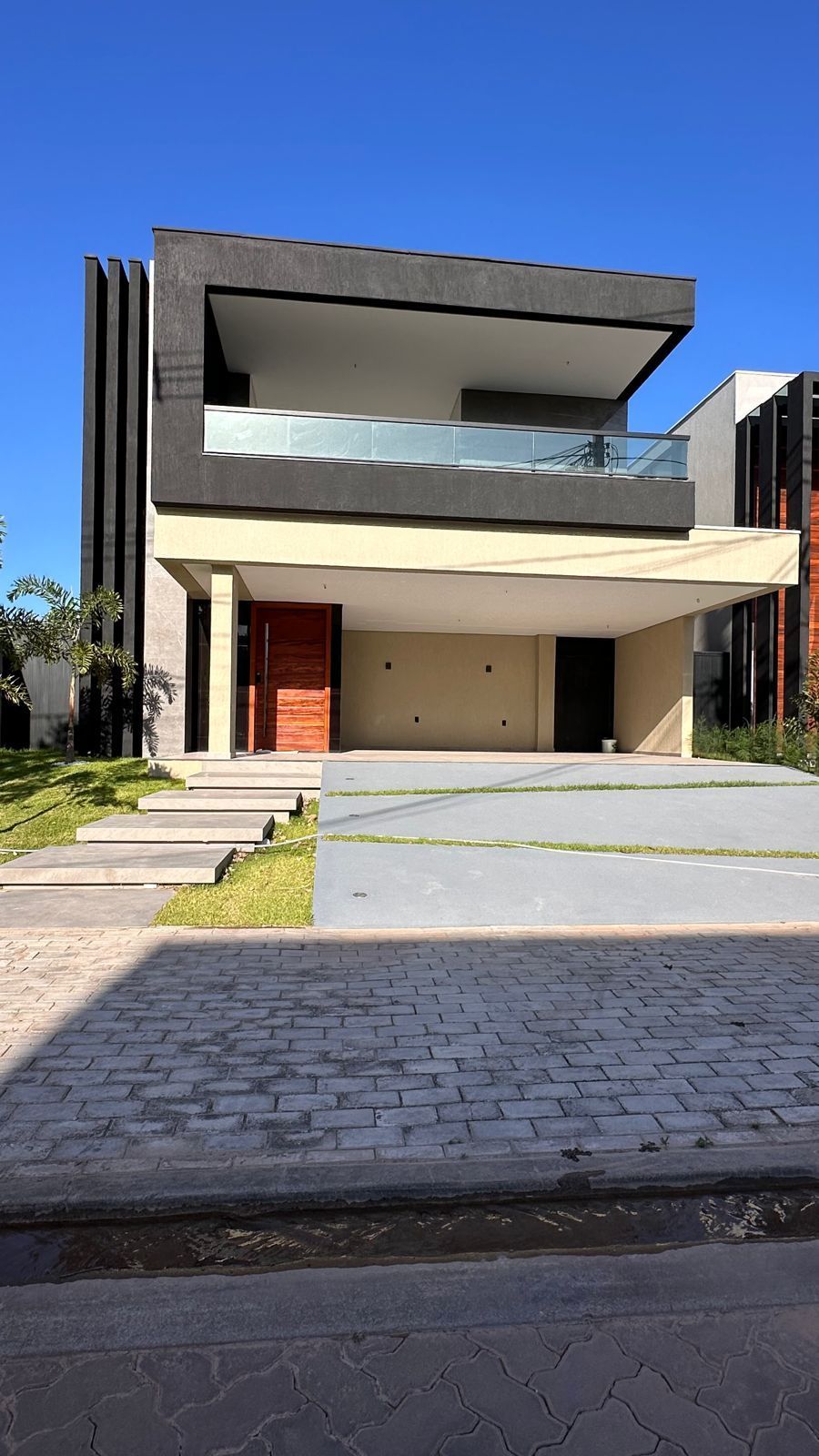 Casa de Condomínio de 5 quartos, 334m² no bairro Cidade Alpha, em Eusébio | Eu Corretor