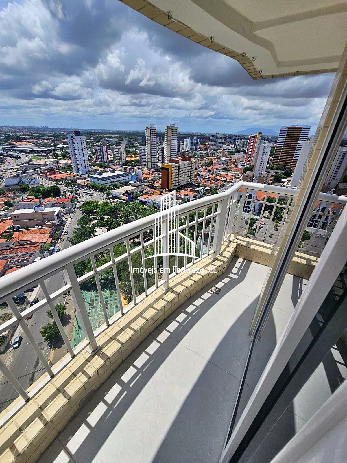 Apartamento à venda com 3 quartos, 144m² - Foto 16