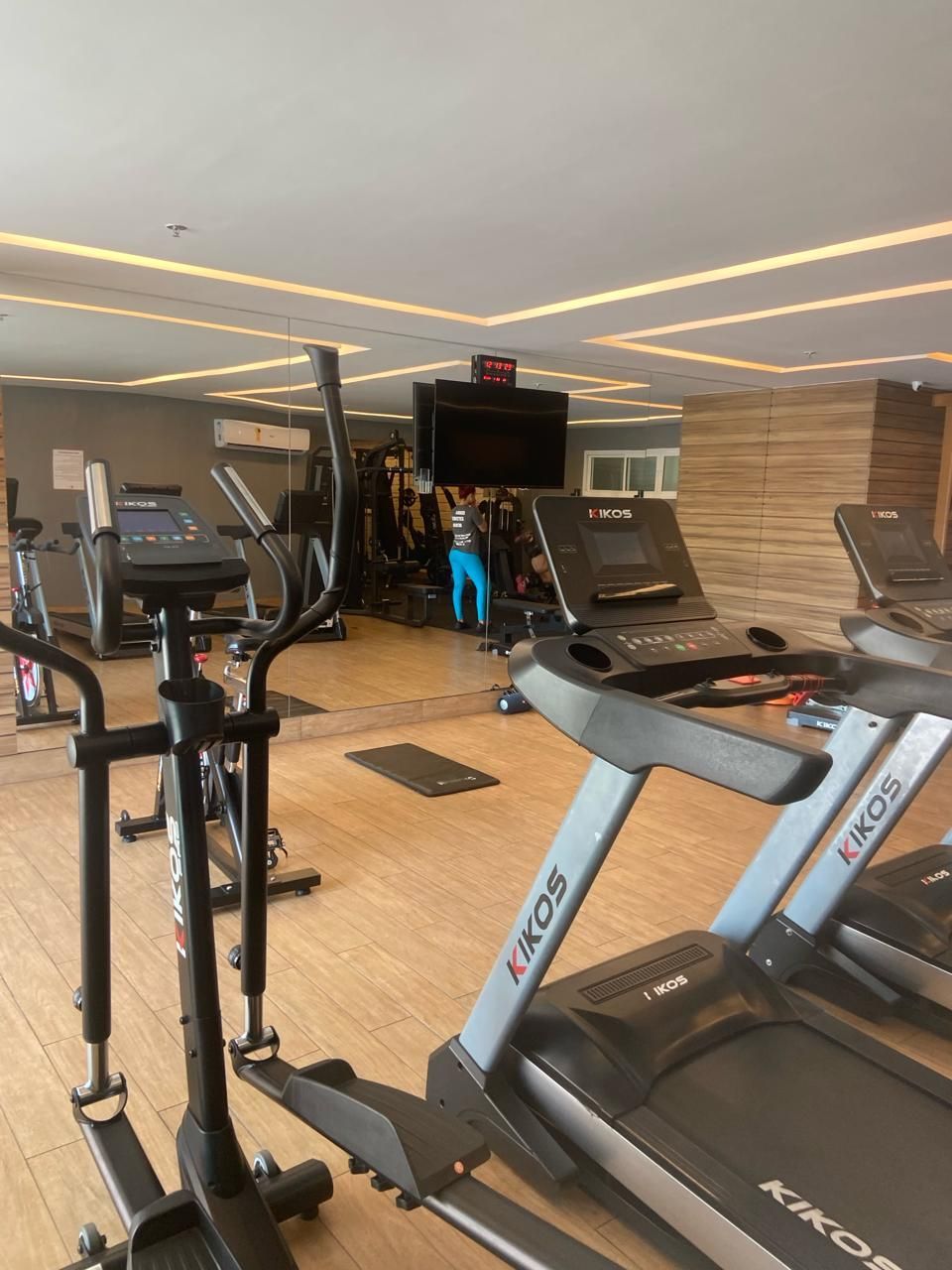 Apartamento de 3 quartos, 142m² no bairro Engenheiro Luciano Cavalcante, em Fortaleza | Eu Corretor