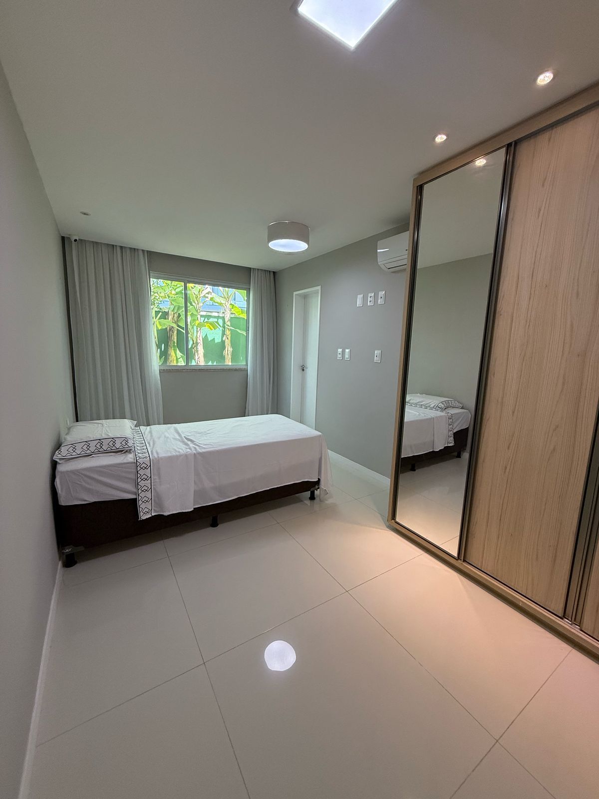 Casa de Condomínio para alugar com 3 quartos, 240m² - Foto 10