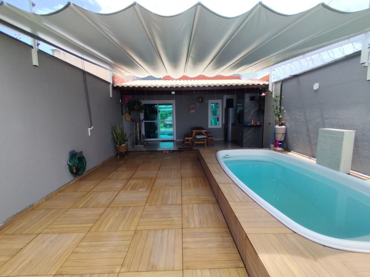 Casa, 3 quartos, 186 m² - Foto 1