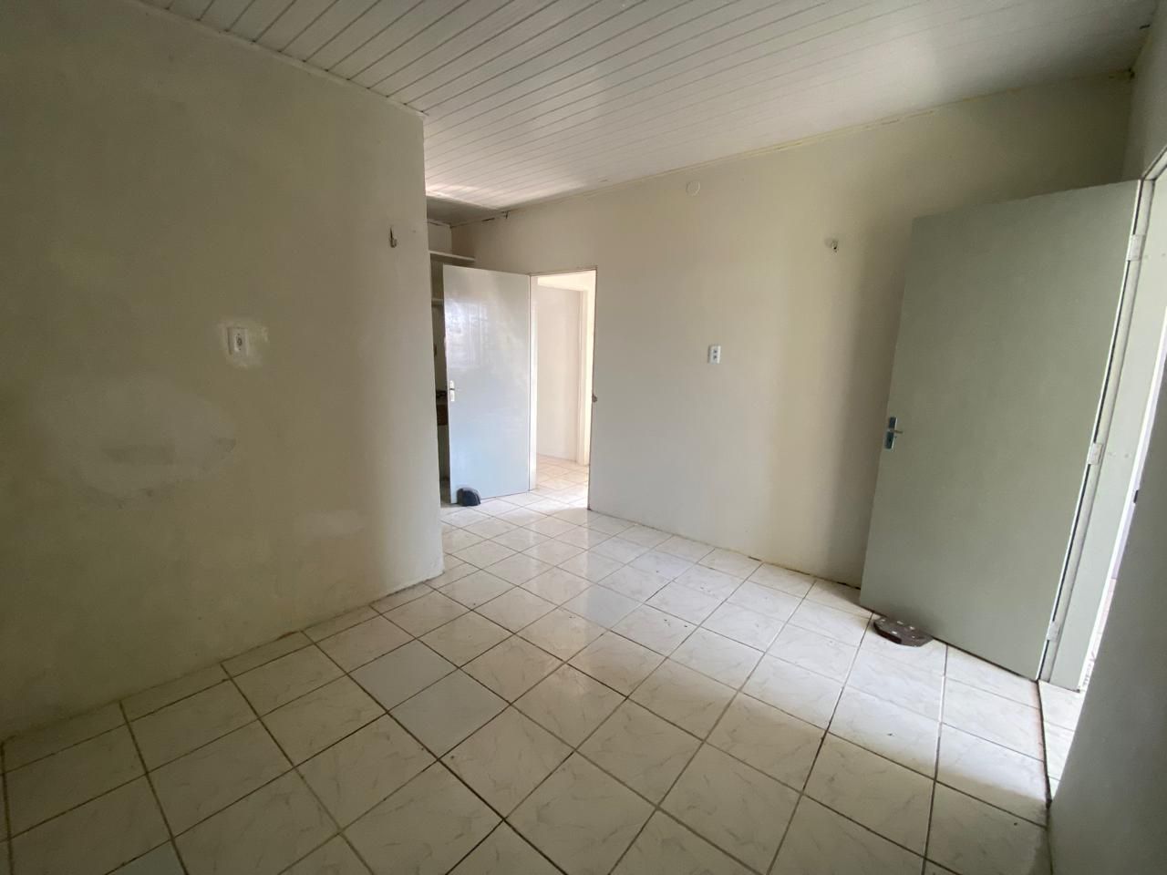 Casa à venda com 2 quartos, 168m² - Foto 11