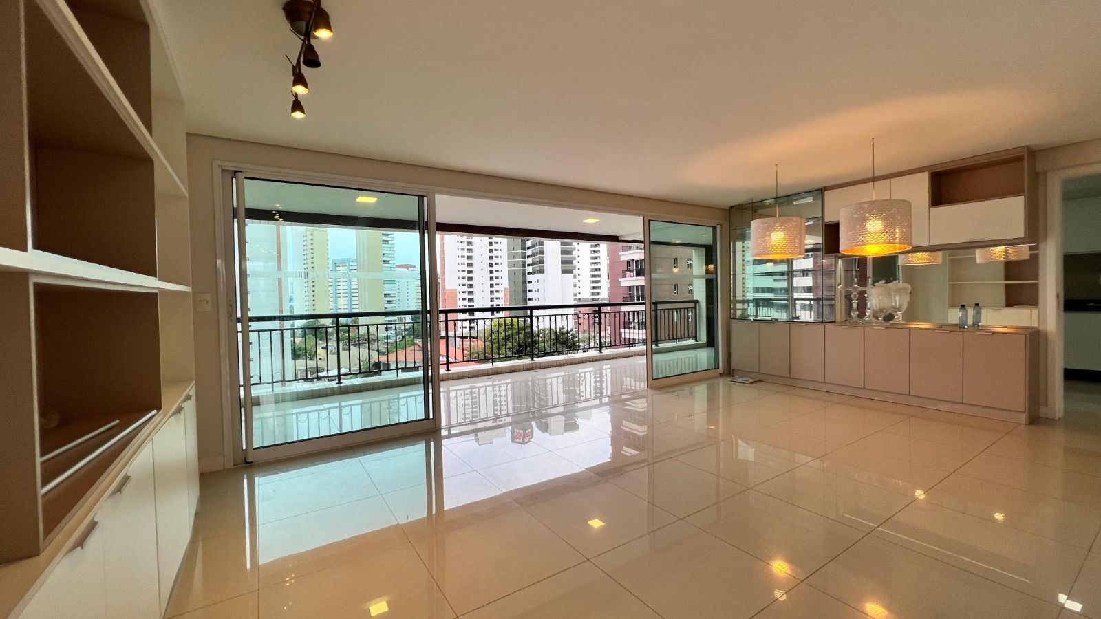 Apartamento de 3 quartos, 165m² no bairro Cocó, em Fortaleza | Eu Corretor