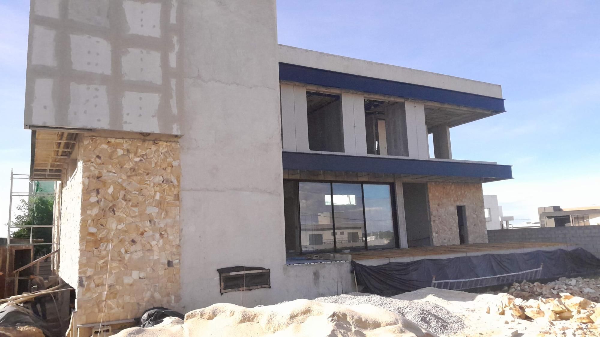 Casa de Condomínio de 6 quartos, 556m² no bairro Cidade Alpha, em Eusébio | Eu Corretor