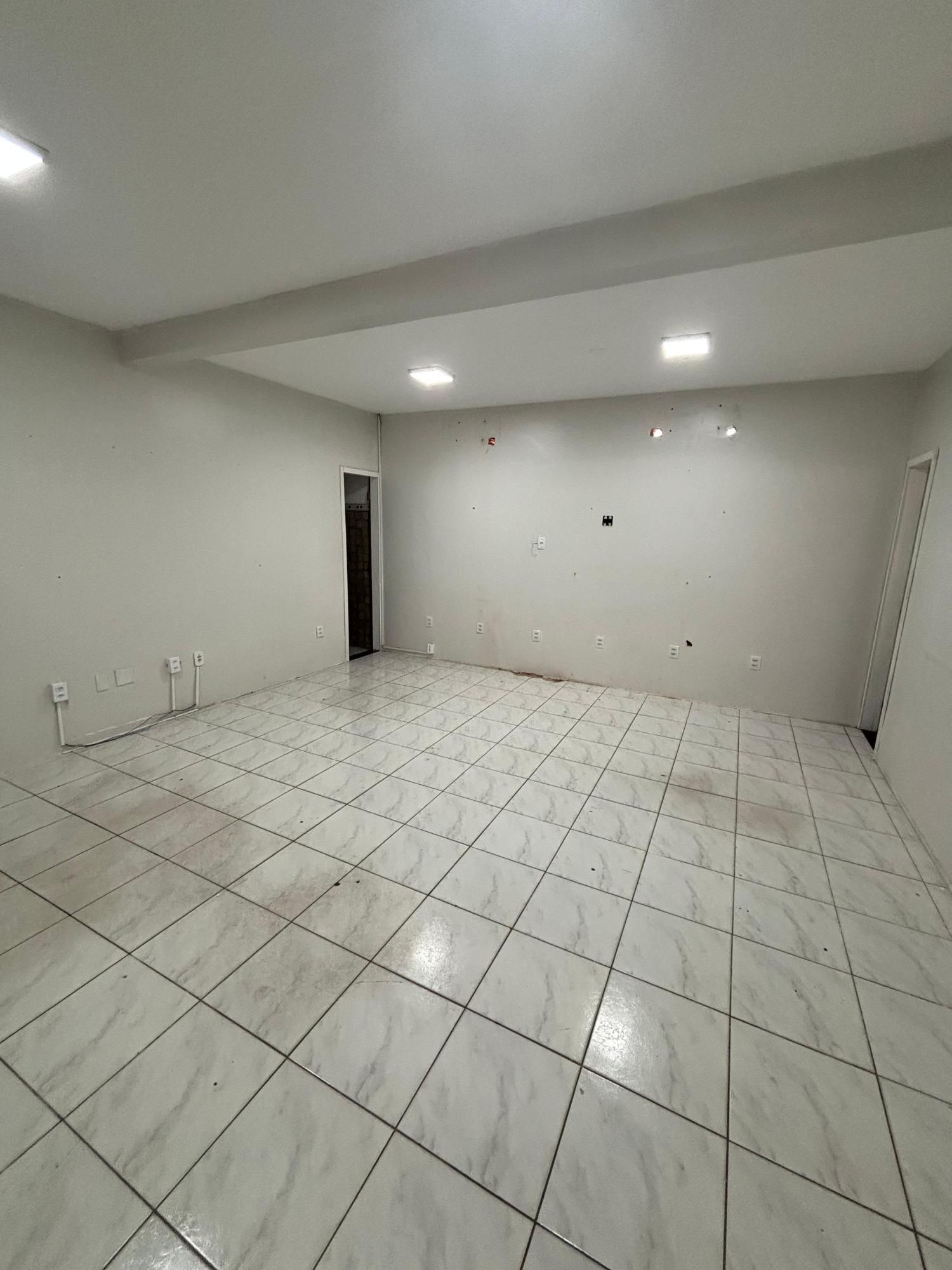 Loja-Salão à venda com 16 quartos, 600m² - Foto 10