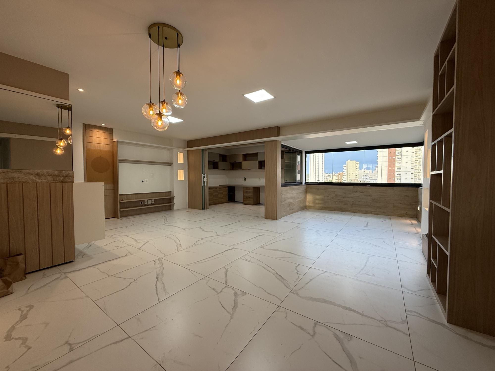 Apartamento, 4 quartos, 140 m² - Foto 1