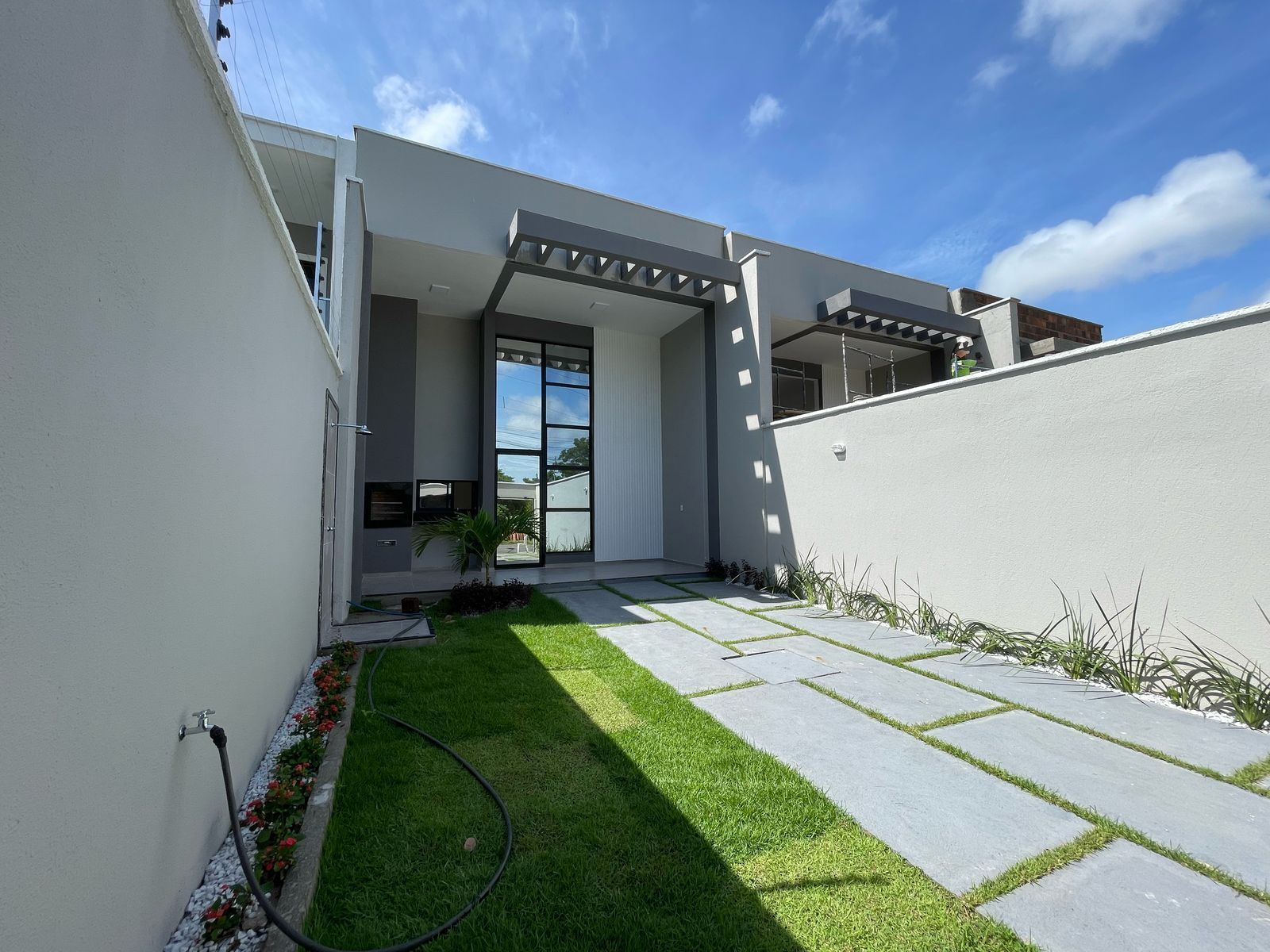 Casa de 3 quartos, 110m² no bairro Lagoa Redonda, em Fortaleza | Eu Corretor