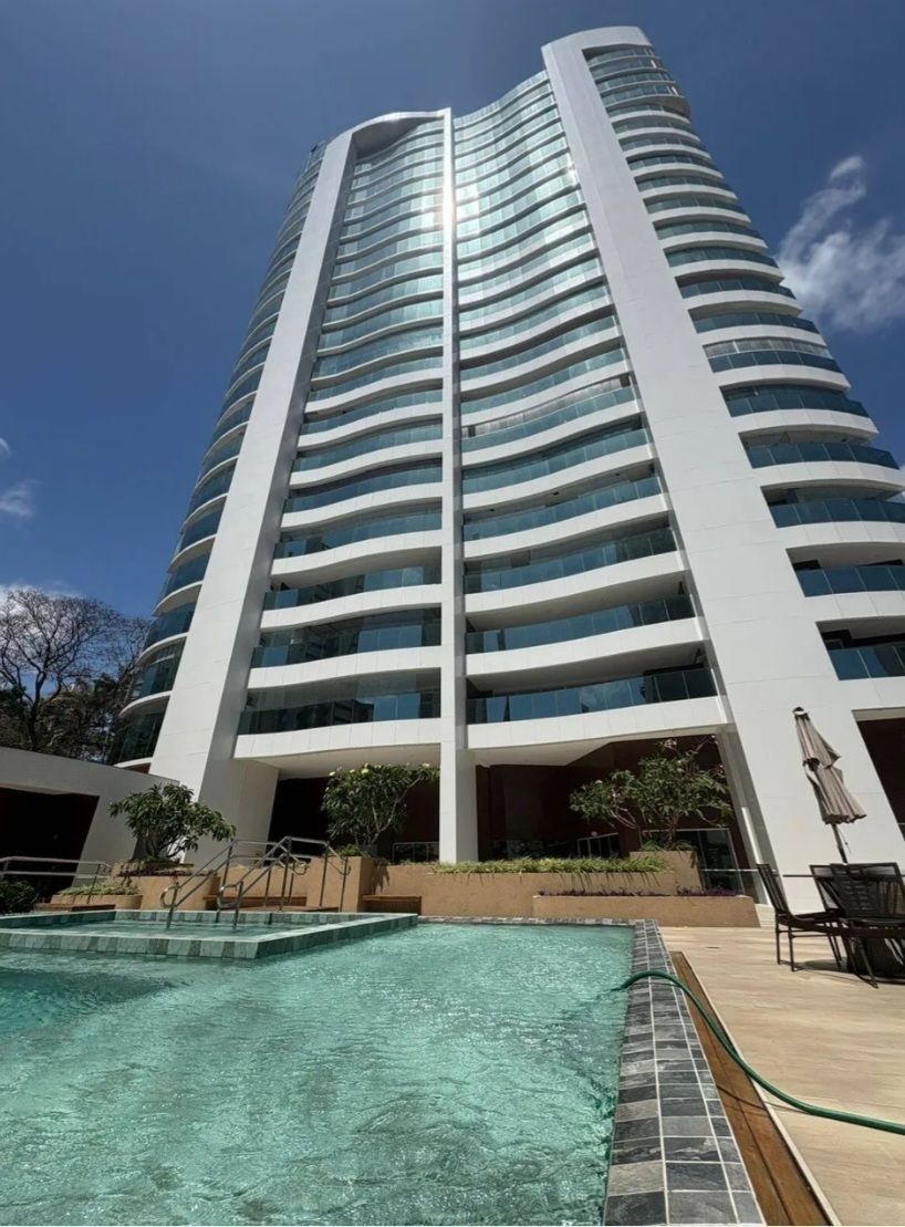 Apartamento, 4 quartos, 218 m² - Foto 1