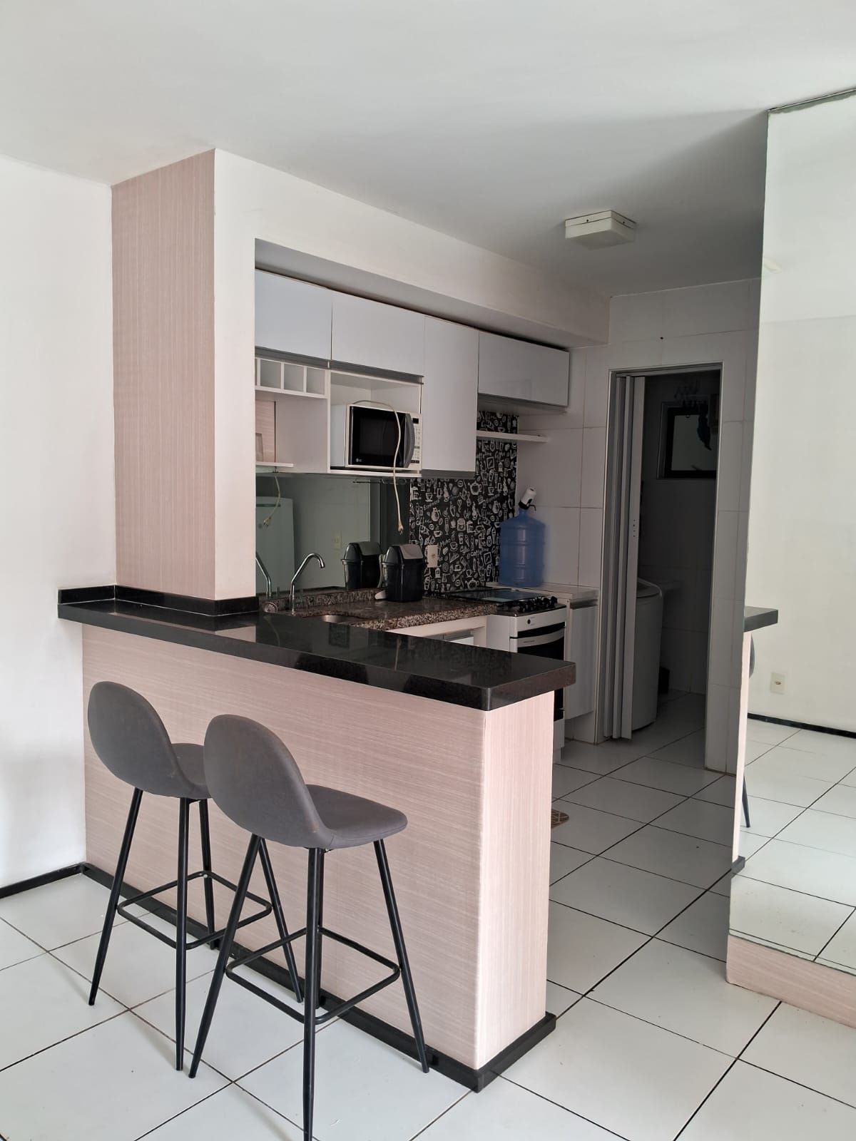 Apartamento para alugar com 2 quartos, 74m² - Foto 3