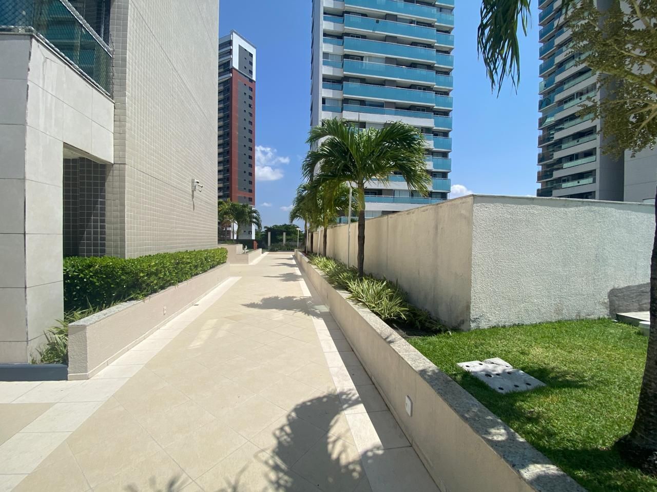 Apartamento à venda com 3 quartos, 109m² - Foto 6
