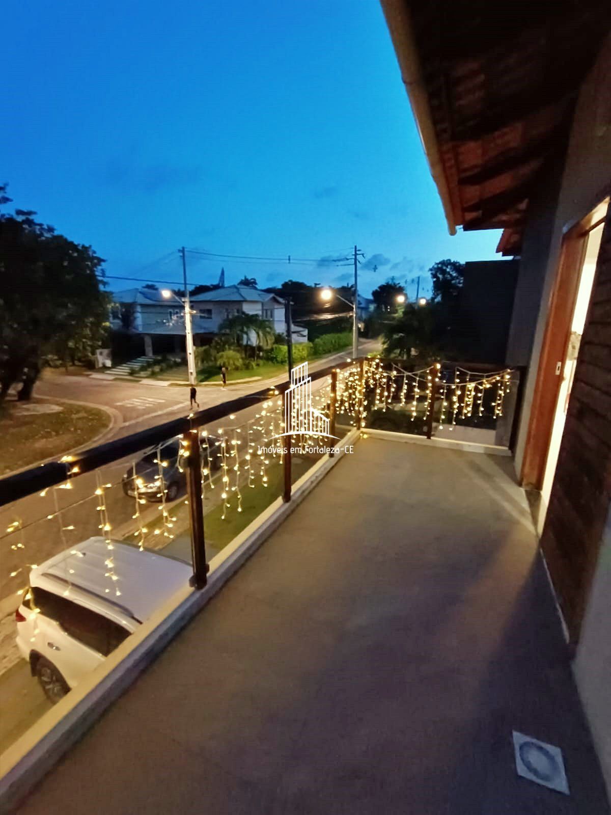 Casa de Condomínio à venda com 4 quartos, 400m² - Foto 10