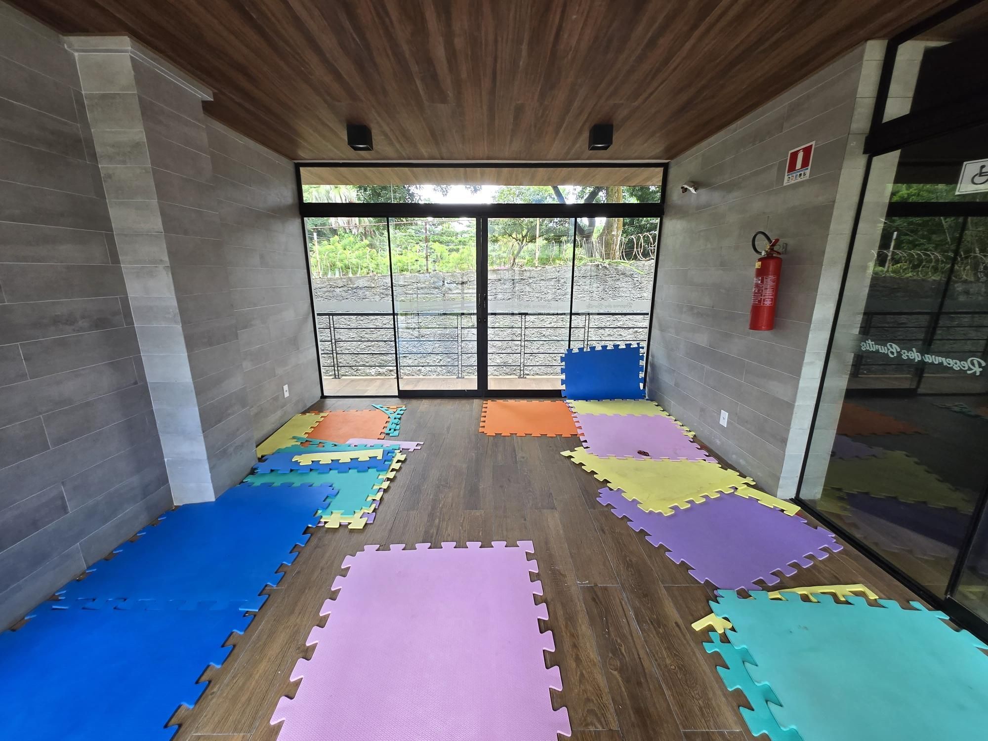 Apartamento para alugar com 3 quartos, 72m² - Foto 11
