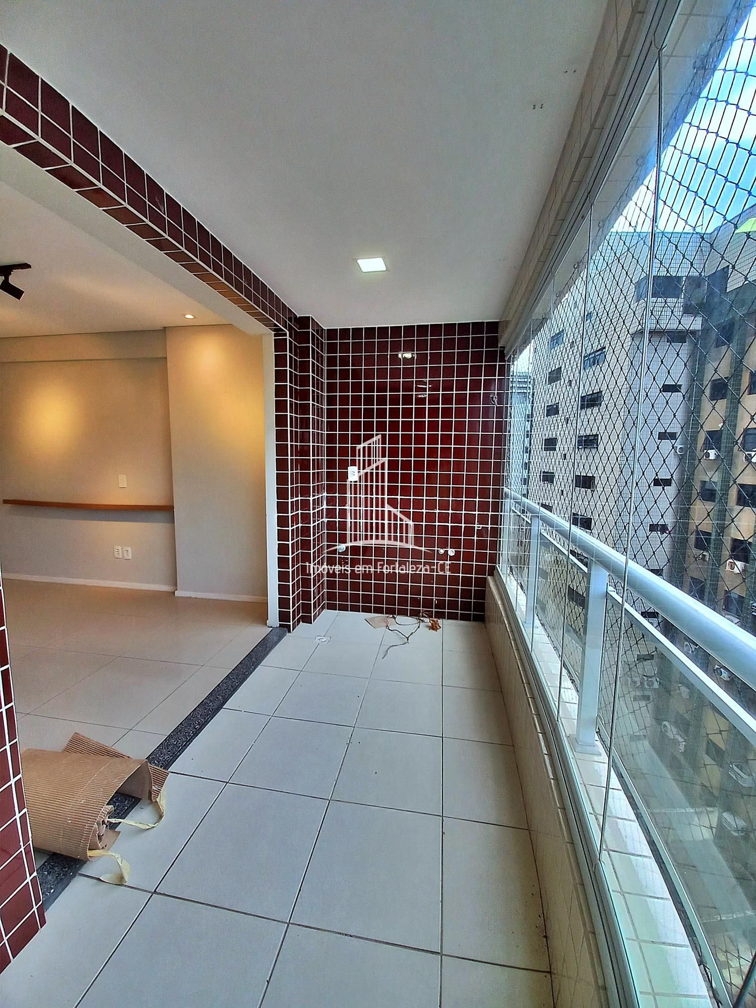 Apartamento à venda com 3 quartos, 73m² - Foto 2