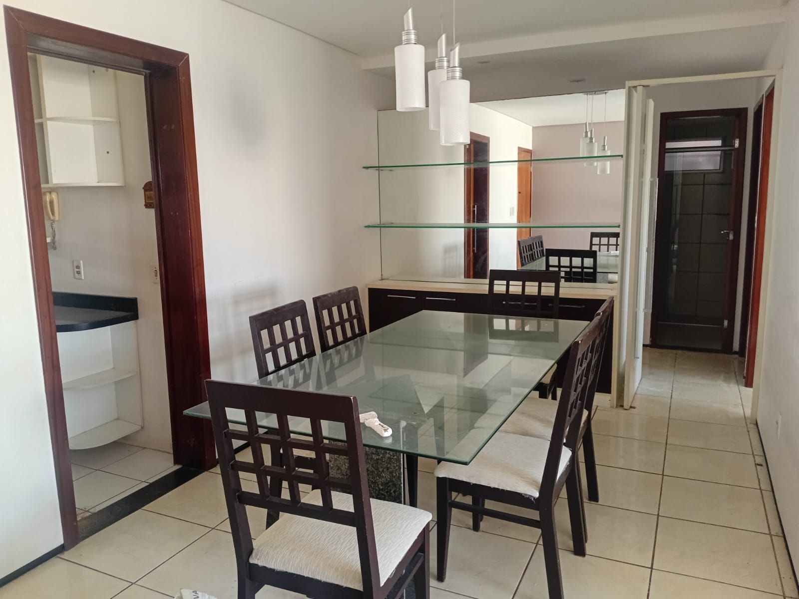 Apartamento à venda com 3 quartos, 112m² - Foto 2