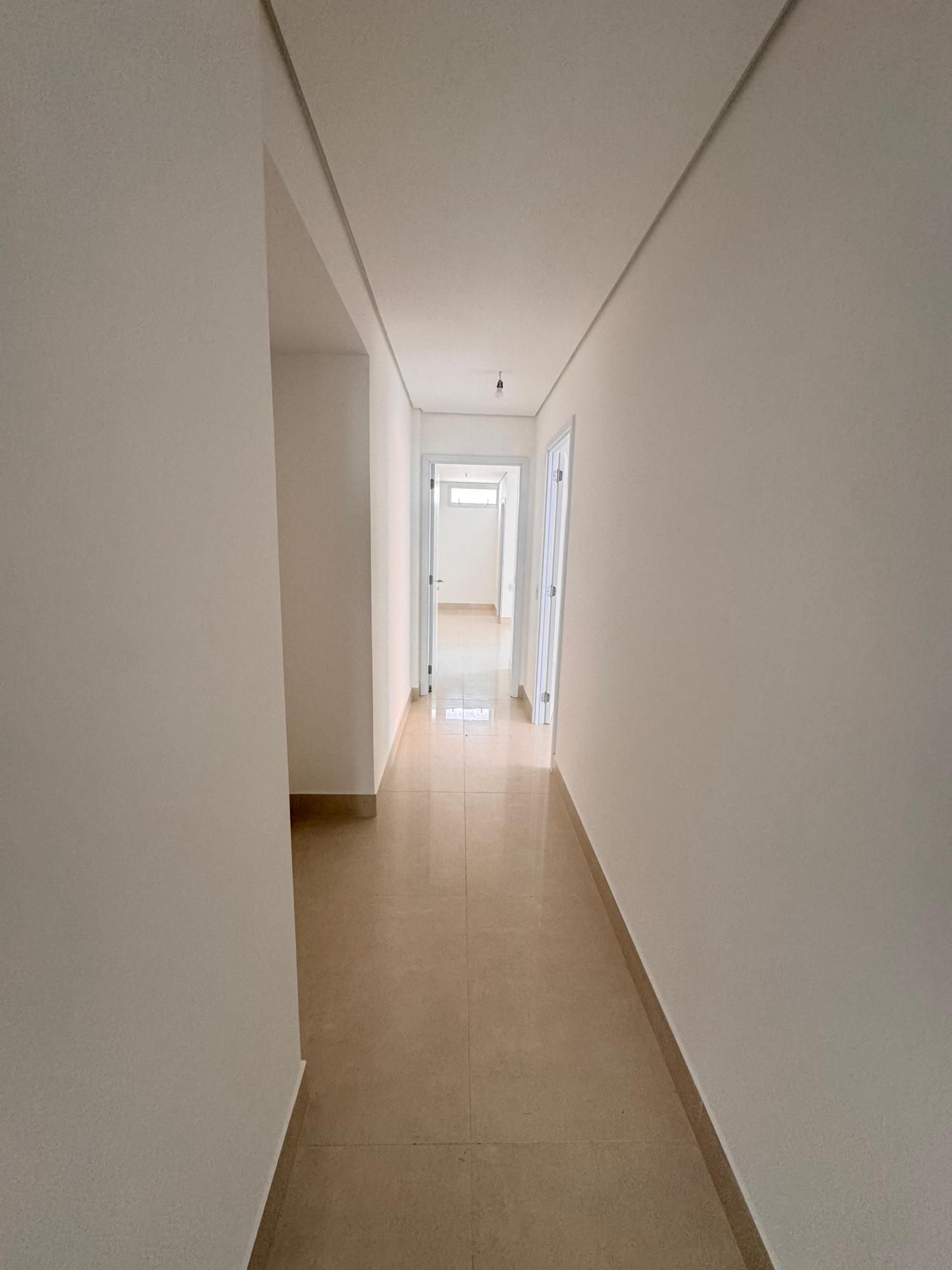 Apartamento de 3 quartos, 209m² no bairro Meireles, em Fortaleza | Eu Corretor