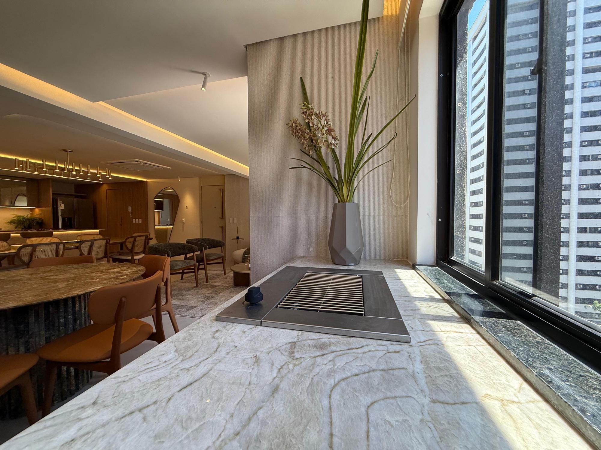 Apartamento de 4 quartos, 186m² no bairro Mucuripe, em Fortaleza | Eu Corretor