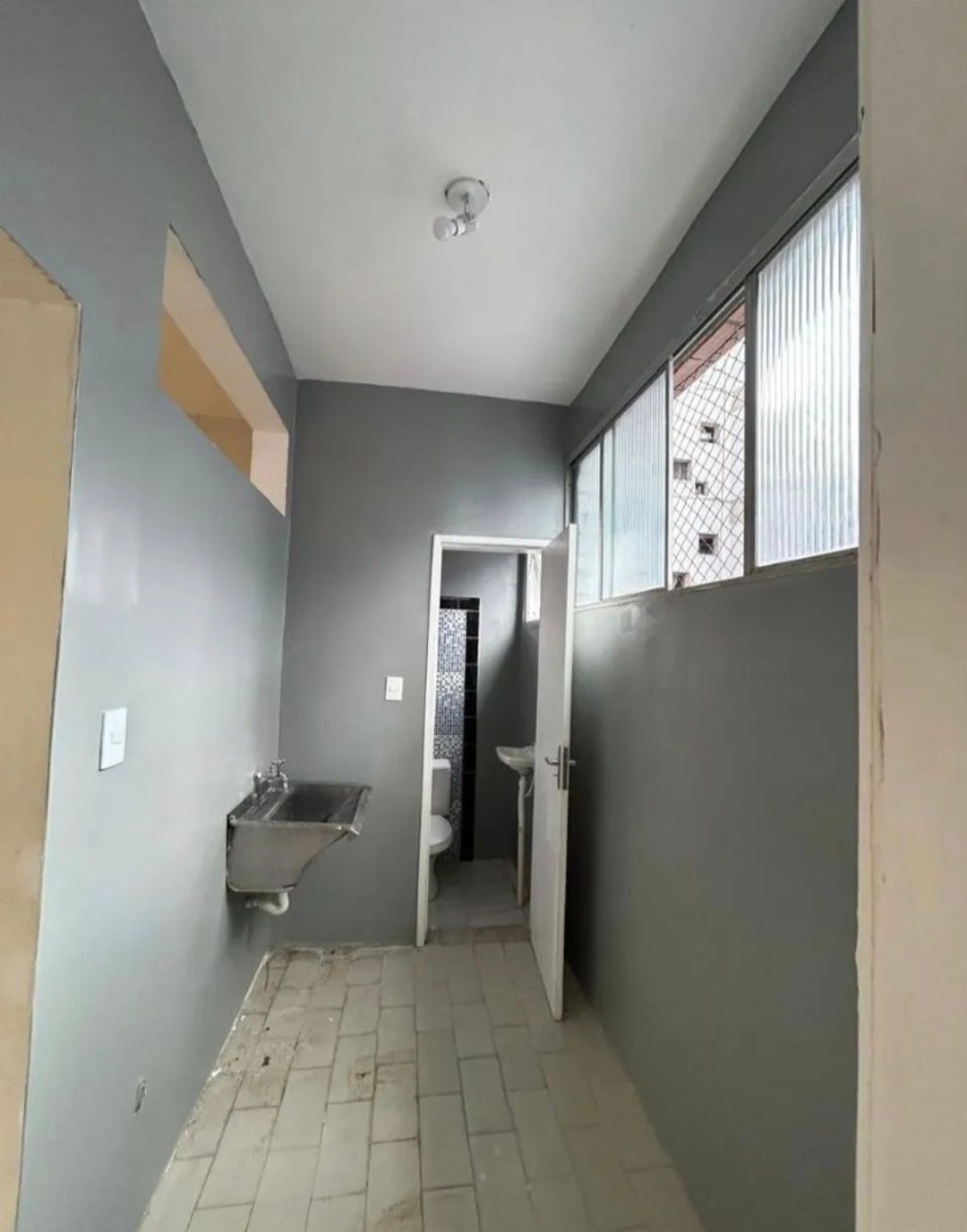 Apartamento à venda com 4 quartos, 148m² - Foto 2