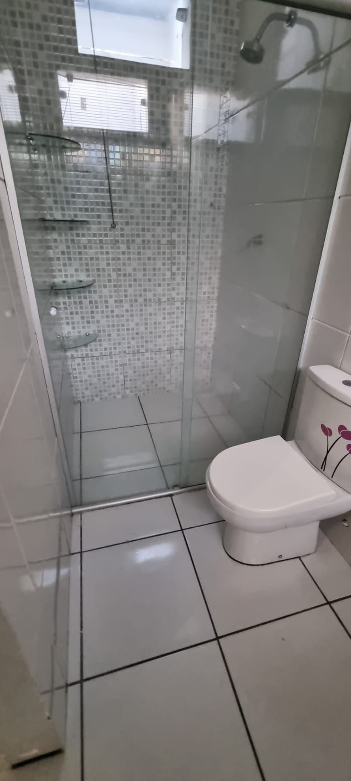 Casa de Condomínio para alugar com 3 quartos, 120m² - Foto 9