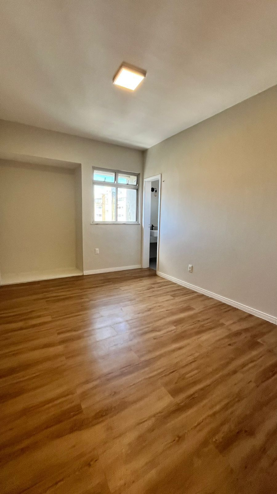 Apartamento à venda com 3 quartos, 118m² - Foto 12