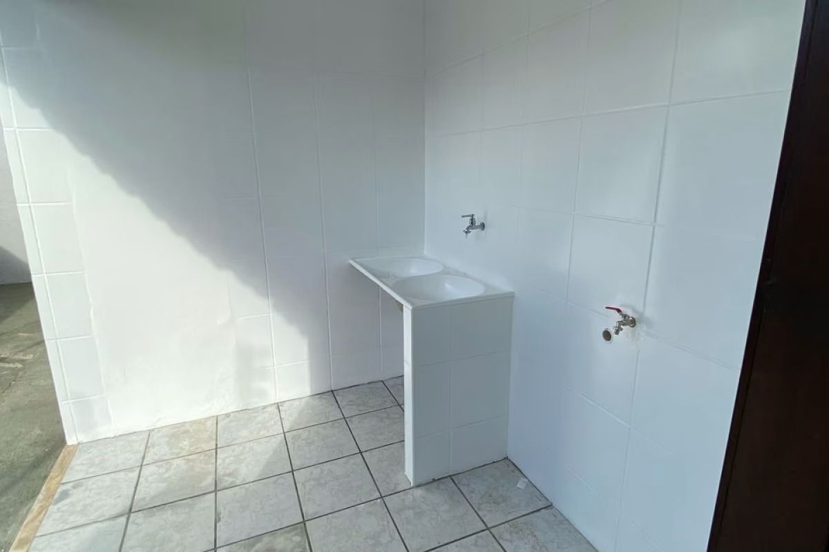 Casa à venda com 4 quartos, 240m² - Foto 10