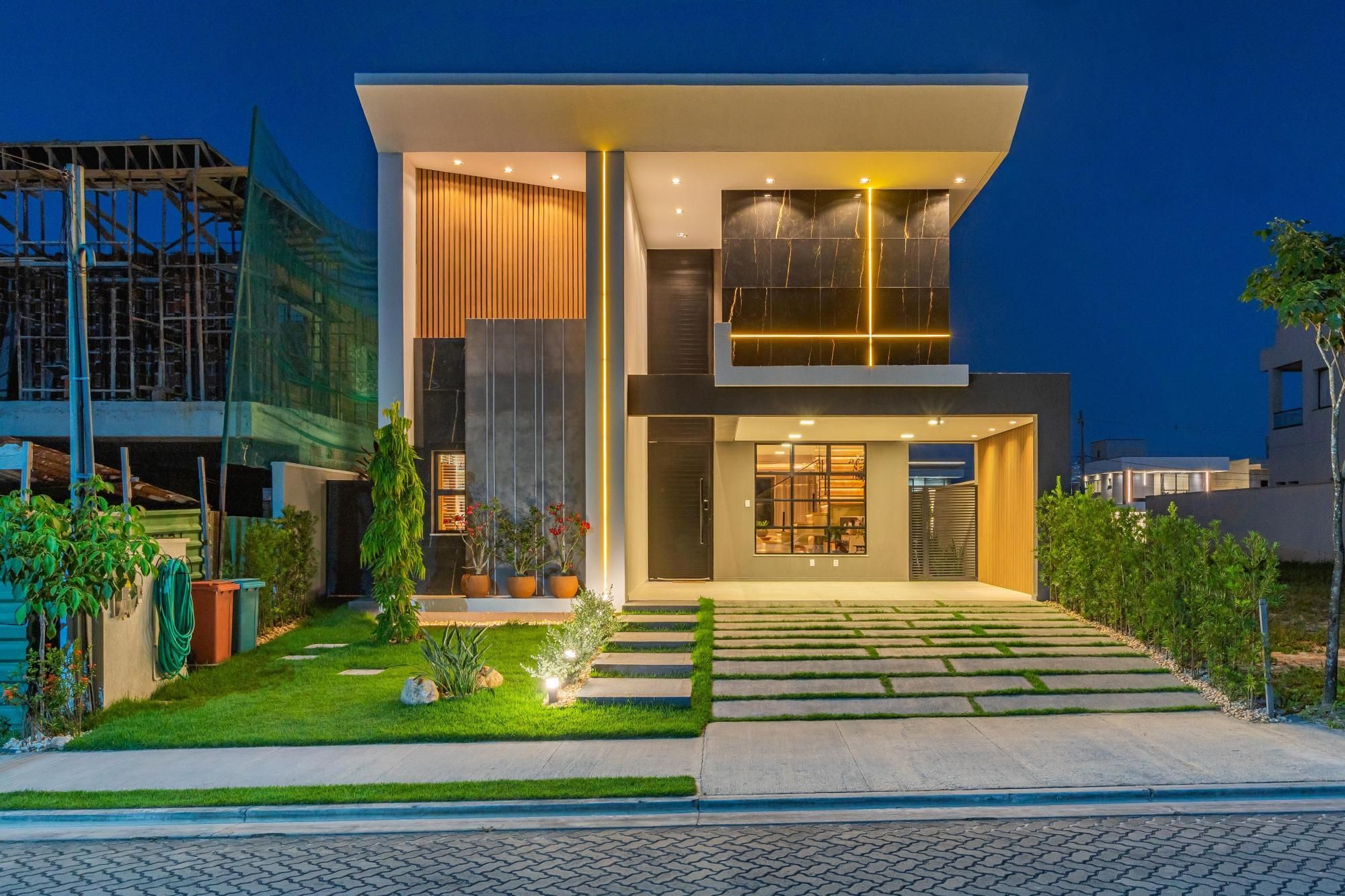 Casa de Condomínio de 4 quartos, 261m² no bairro Coité, em Eusébio | Eu Corretor