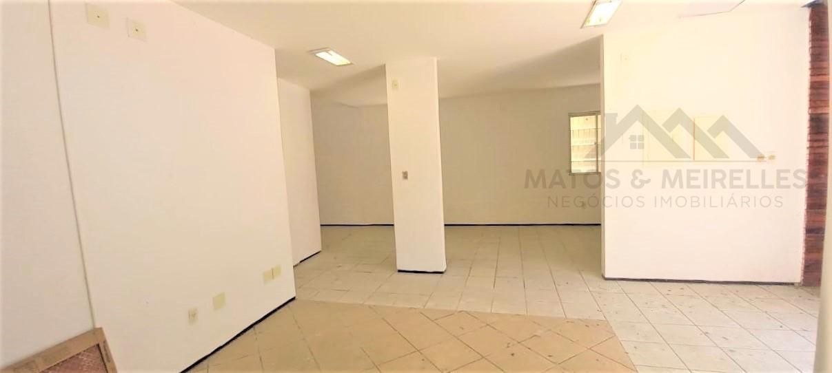 Prédio Inteiro, 490490 m² - Foto 2