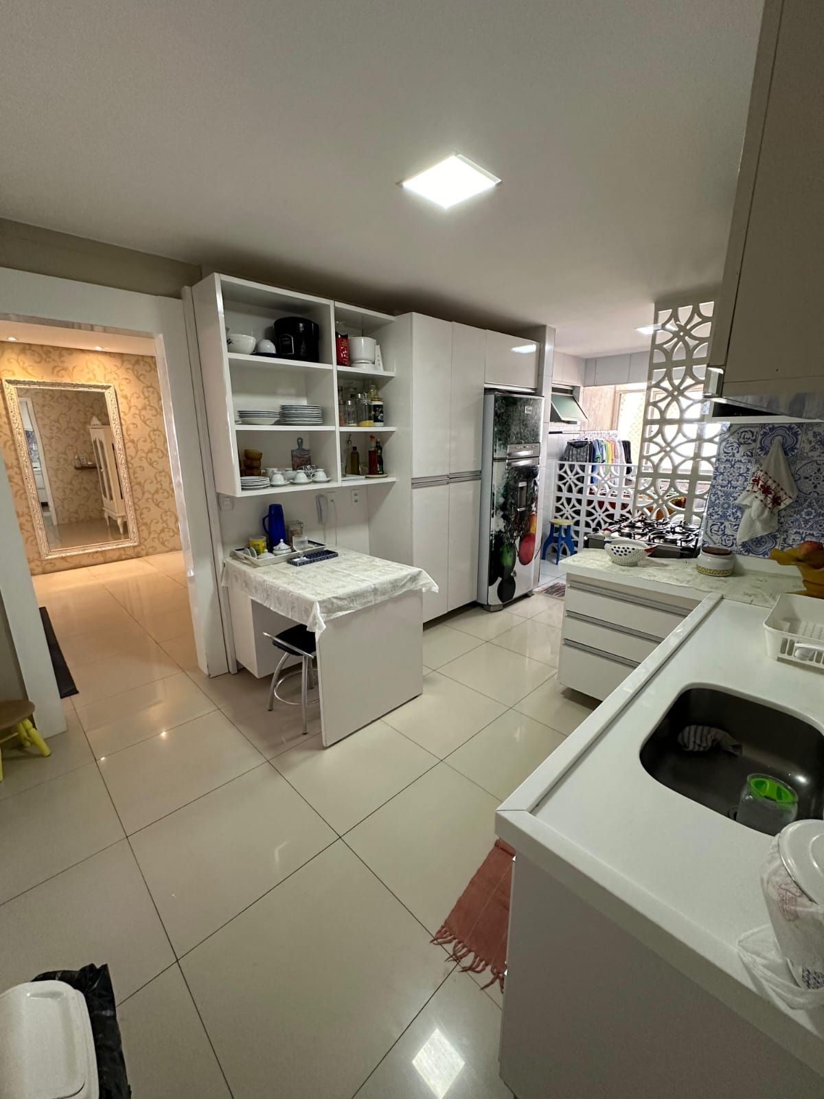 Apartamento à venda com 3 quartos, 153m² - Foto 6