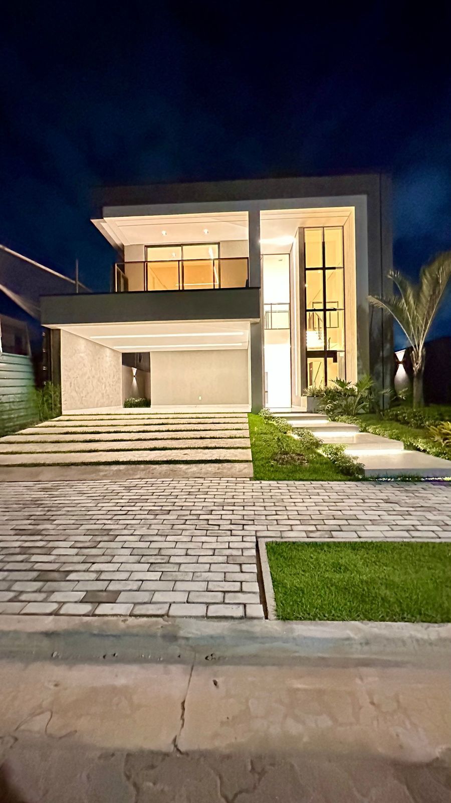 Casa de Condomínio de 4 quartos, 330m² no bairro Cidade Alpha, em Eusébio | Eu Corretor