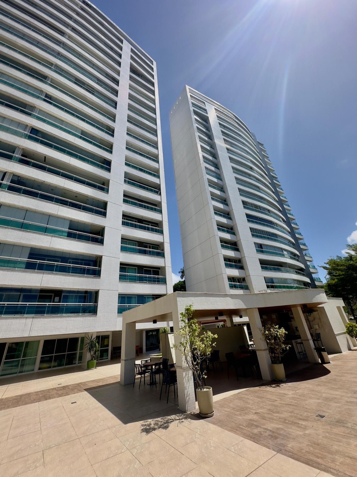 Apartamento, 3 quartos, 146 m² - Foto 1