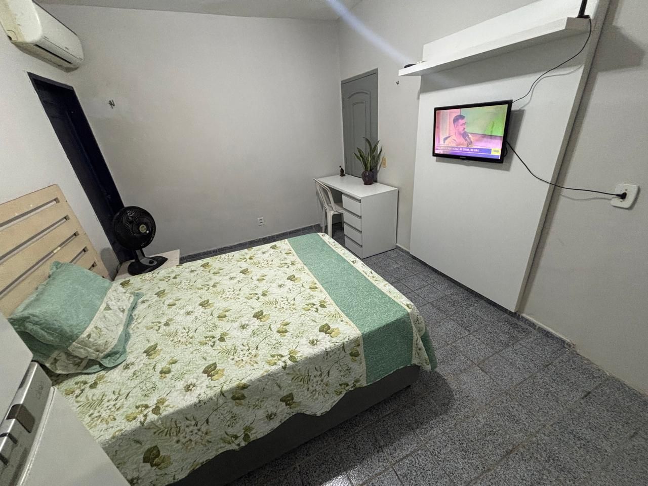 Apartamento, 1 quarto, 28 m² - Foto 2