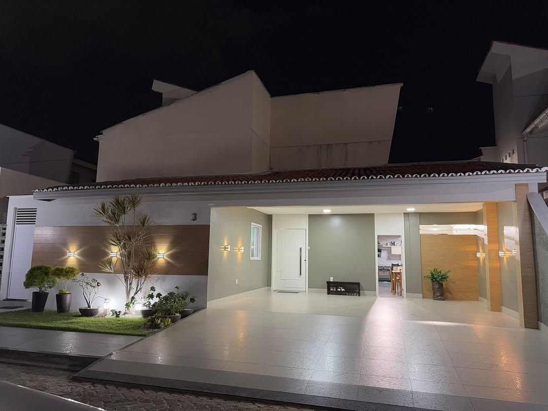 Casa de Condomínio de 4 quartos, 200m² no bairro Calhau, em São Luís | Eu Corretor