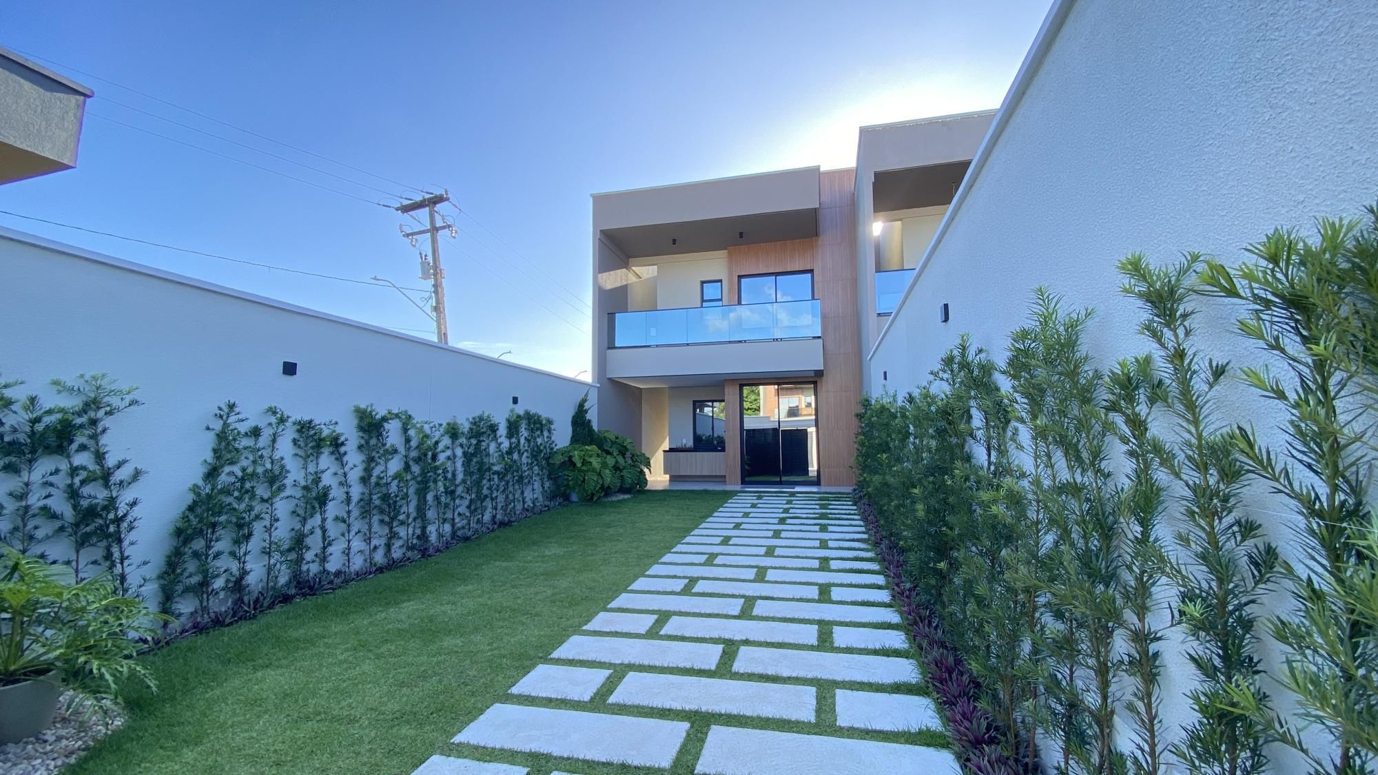 Casa, 4 quartos, 132 m² - Foto 1