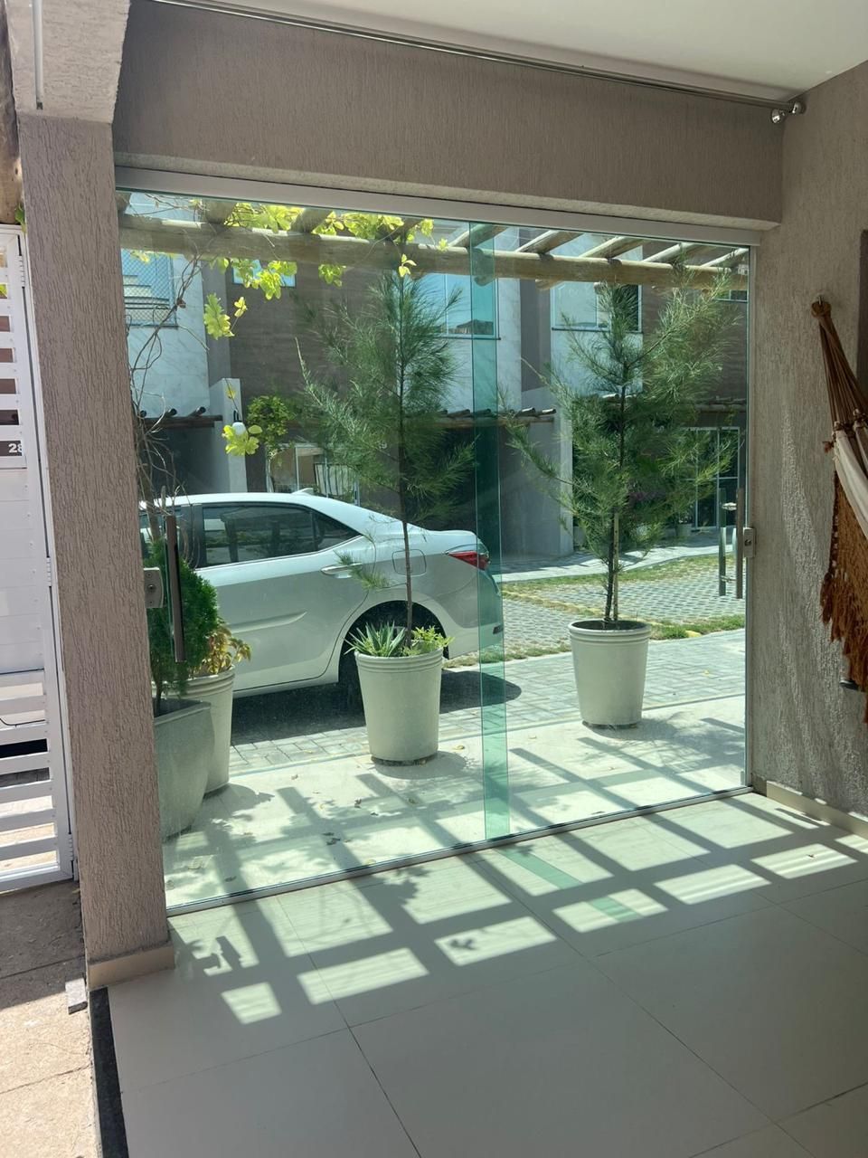 img223376525