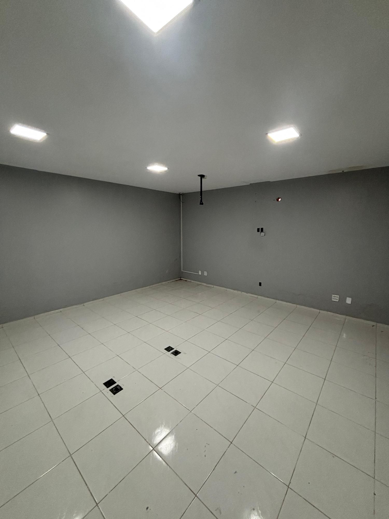 Loja-Salão à venda com 16 quartos, 600m² - Foto 4