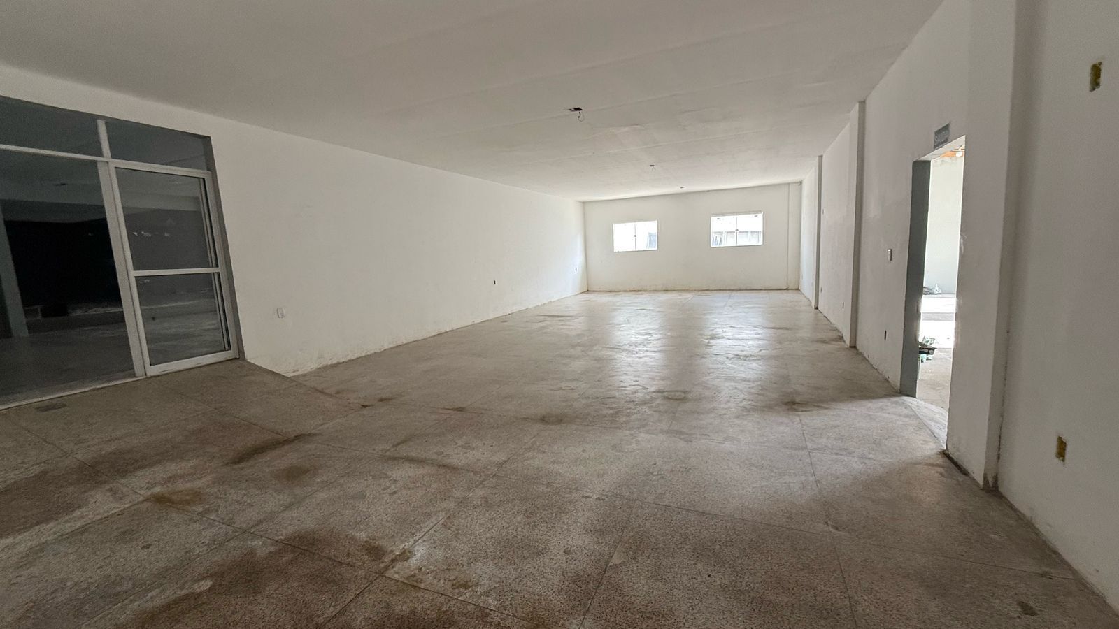 Galpão / Depósito / Armazém de 3 quartos, 900m² no bairro Turu, em São Luís | Eu Corretor