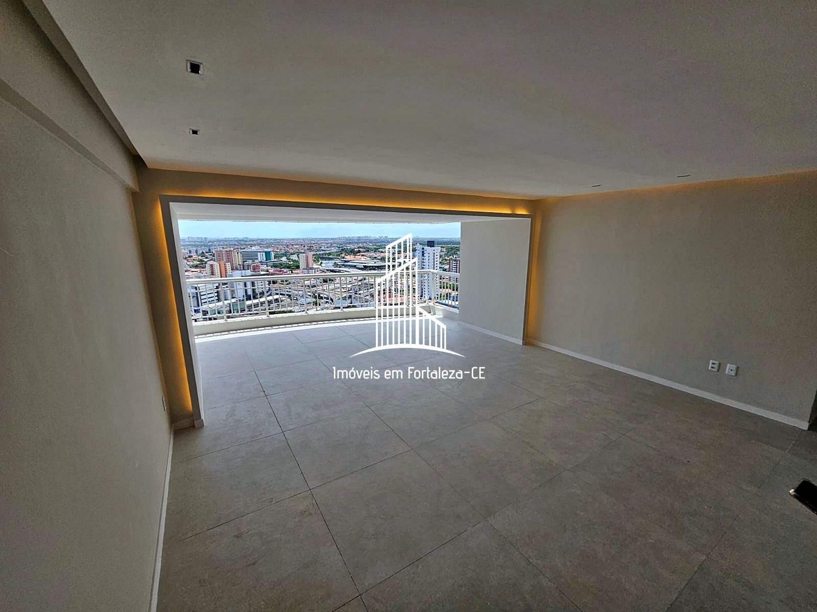 Apartamento à venda com 3 quartos, 144m² - Foto 1