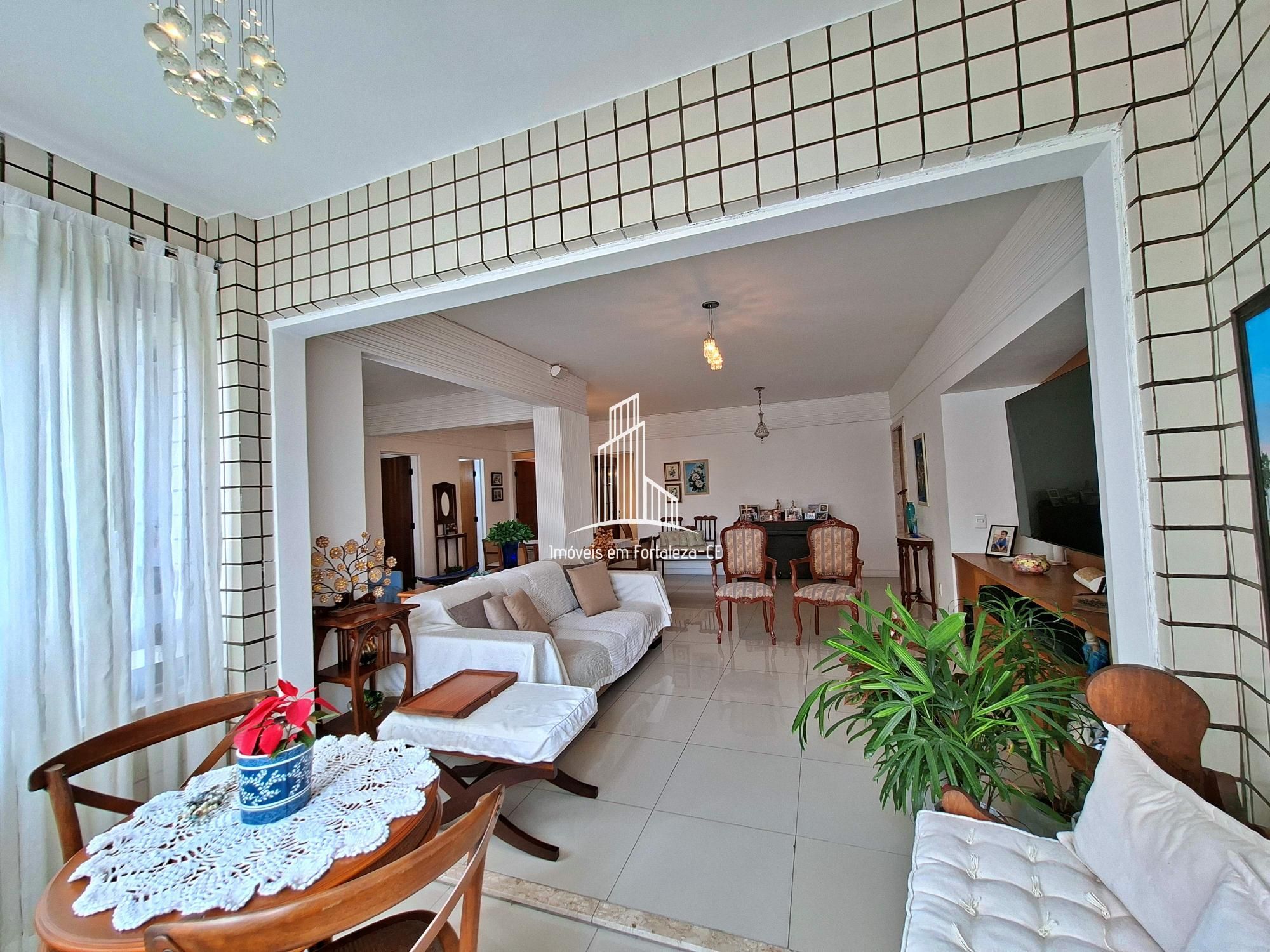 Apartamento, 3 quartos, 150 m² - Foto 1