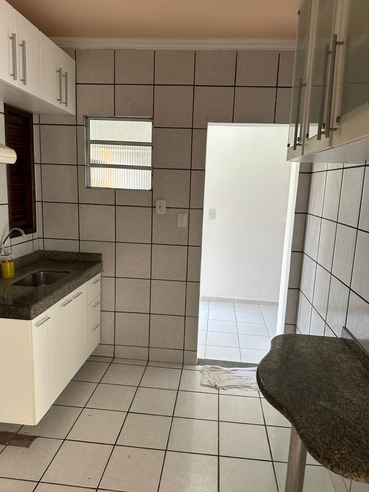 Casa de Condomínio para alugar com 3 quartos, 160m² - Foto 17