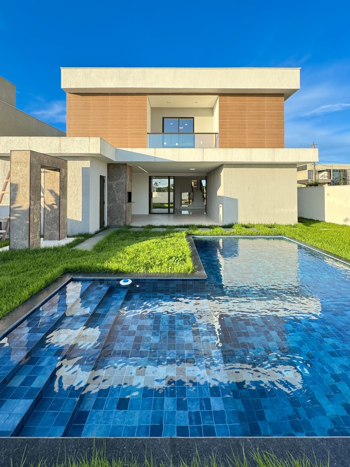 Casa de Condomínio de 4 quartos, 454m² no bairro Cidade Alpha, em Eusébio | Eu Corretor