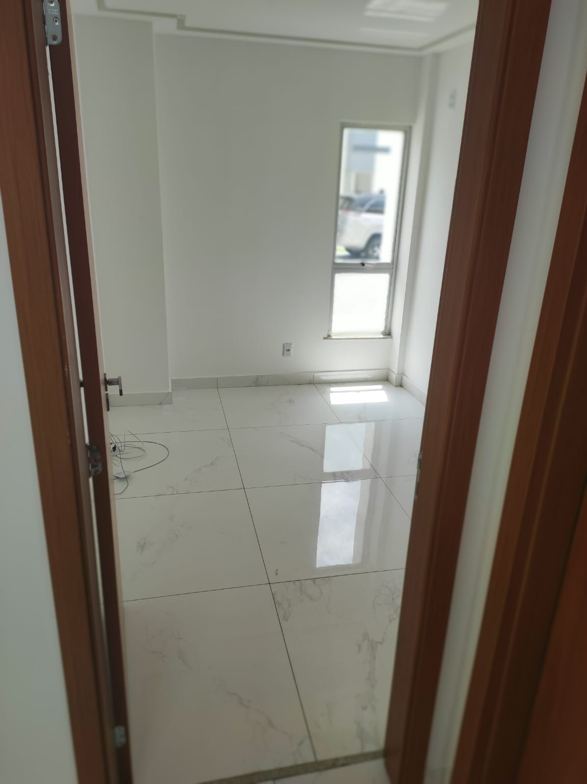 Casa de Condomínio à venda com 4 quartos, 200m² - Foto 2