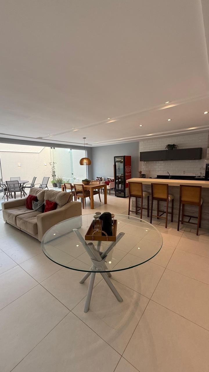Casa de Condomínio de 4 quartos, 190m² no bairro Olho D'Água, em São Luís | Eu Corretor