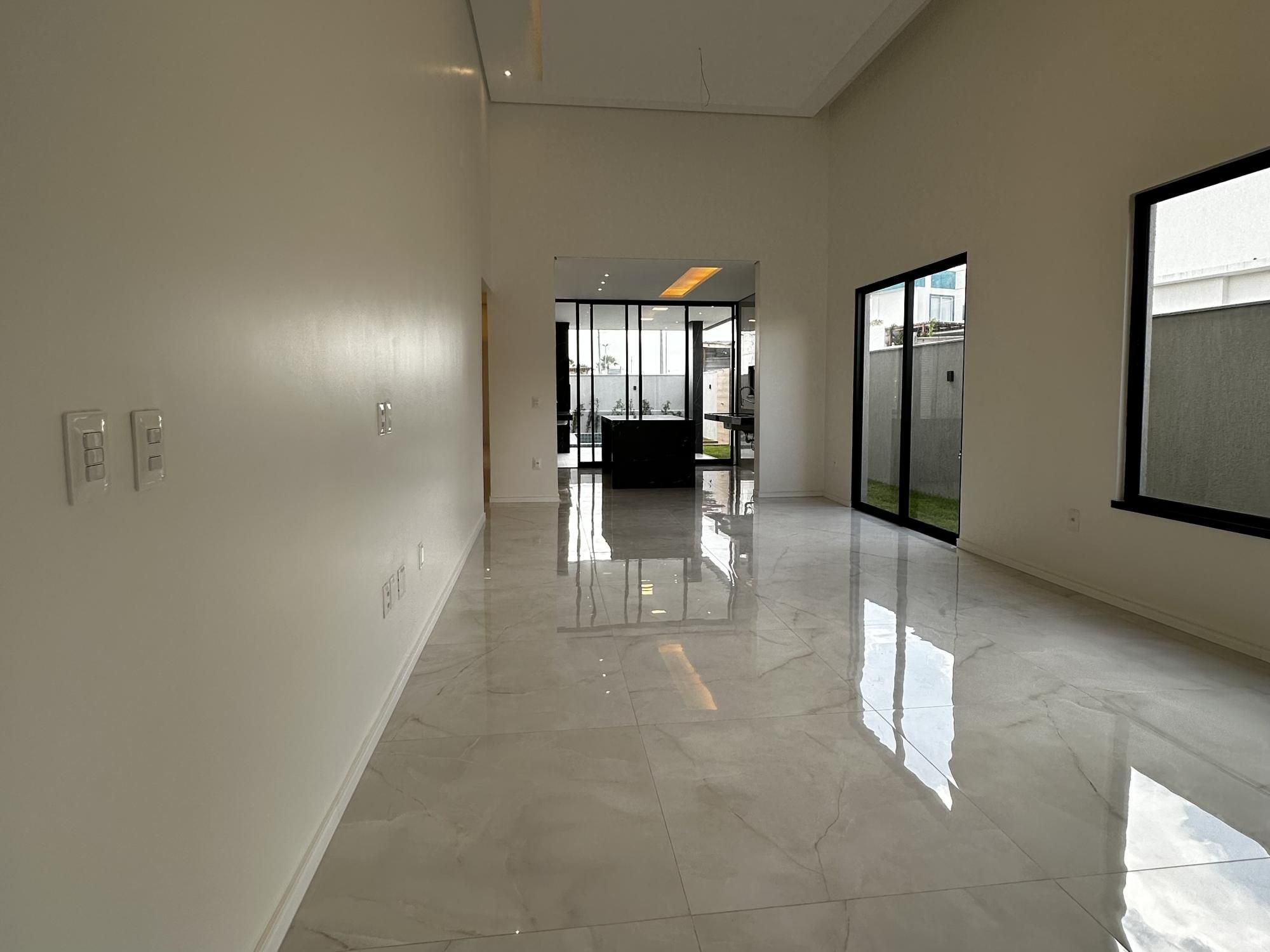 Casa de Condomínio de 3 quartos, 175m² no bairro Cidade Alpha, em Eusébio | Eu Corretor