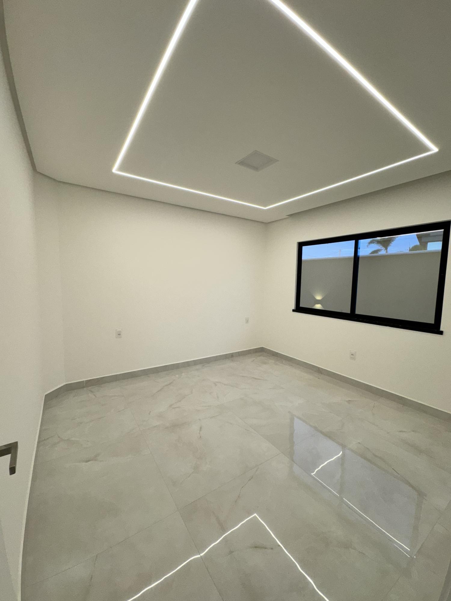 img239294400