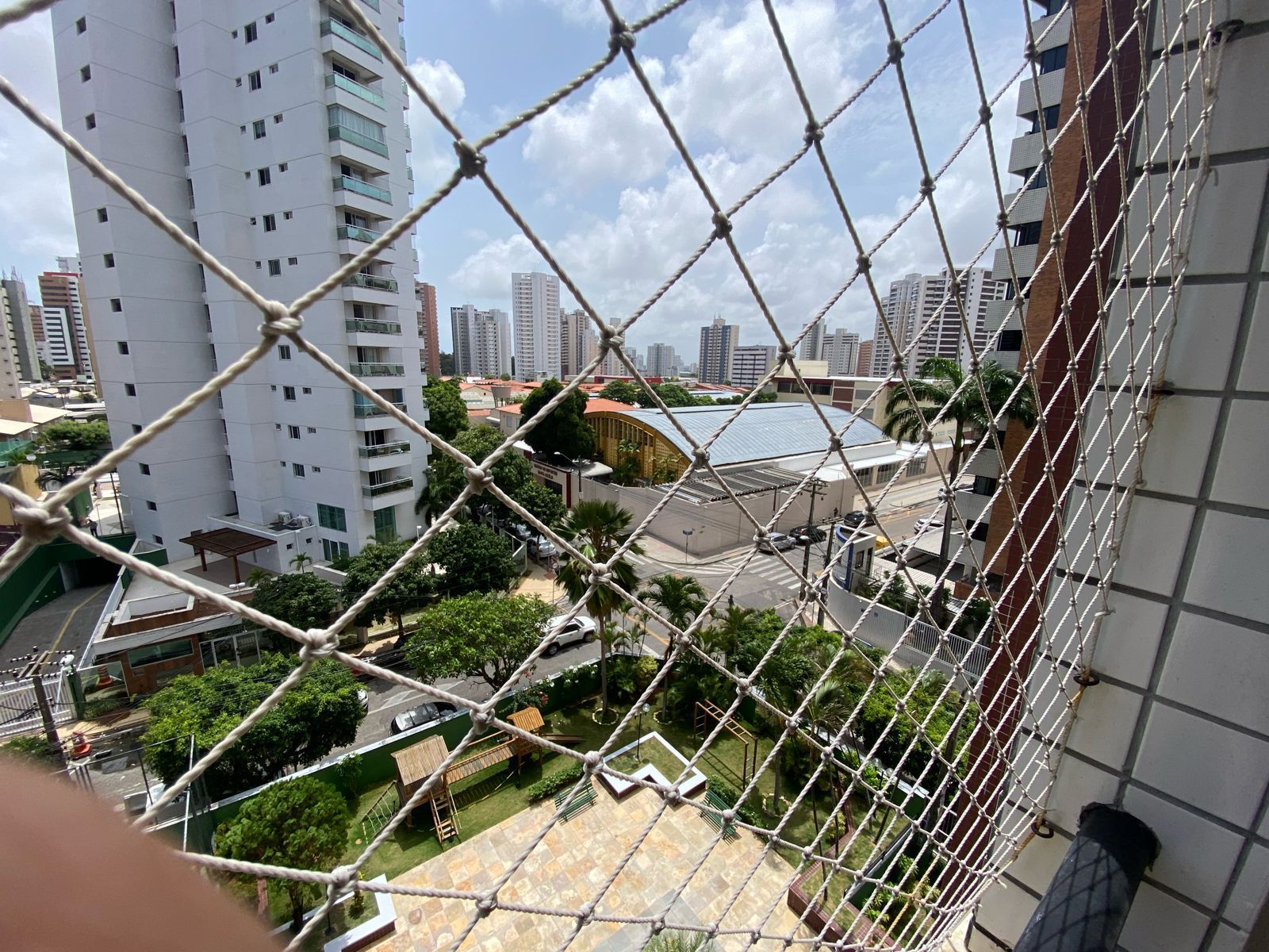 img196650413