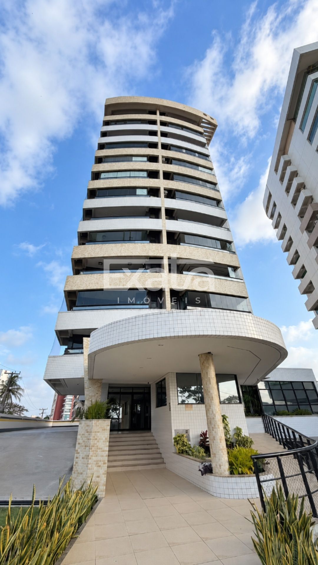 Apartamento, 3 quartos, 146 m² - Foto 1